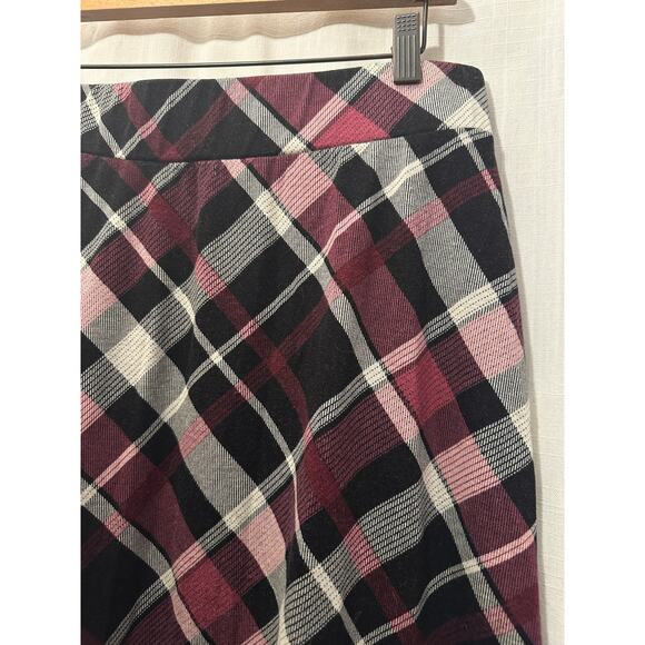 Love Scarlett Womens Plaid Maxi Skirt Burgundy Size XL - Picture 2 of 5